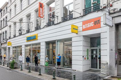 Entrance Rue de l’Universite Liège