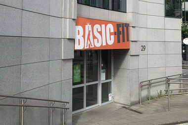 Basic-Fit Brussels Schuman 24/7 Basic-Fit Brussels Schuman 24/7