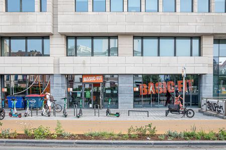 Basic-Fit Brussels Yser 24/7 Entrance Yser Brussels