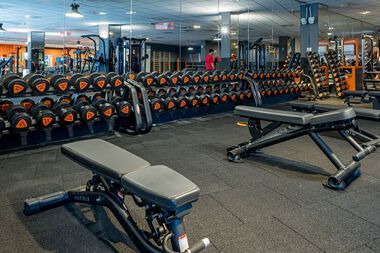Free weight zone 1 Generaal Lemanstraat Berchem Antwerpen