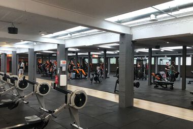 Basic-Fit Aalst Brusselsesteenweg 24/7