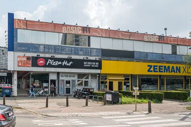Entrance Frans van Kalkenlaan Anderlecht