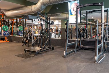 Free weight zone 1 Avenue Roi Albert Andenne